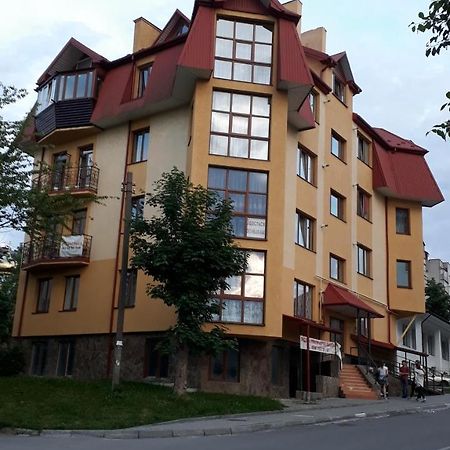 Апартаменты Люкс в Центре Трускавца Трускавец Экстерьер фото