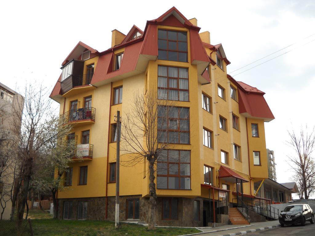 Апартаменты Люкс в Центре Трускавца Трускавец Экстерьер фото